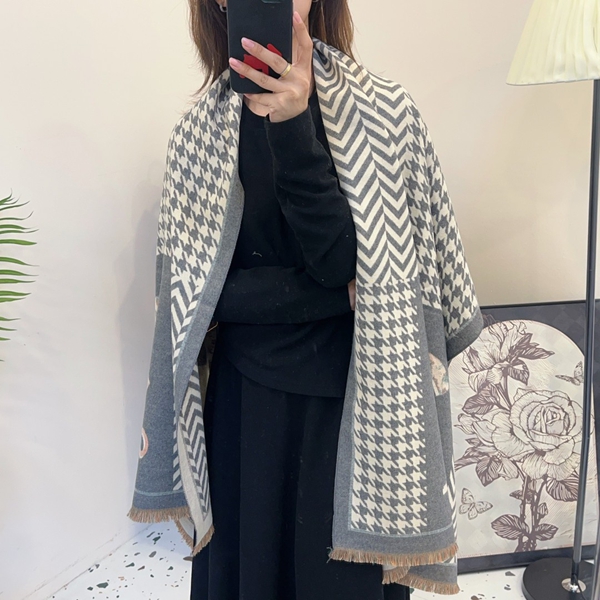 ブランドマフラー素材ディテール